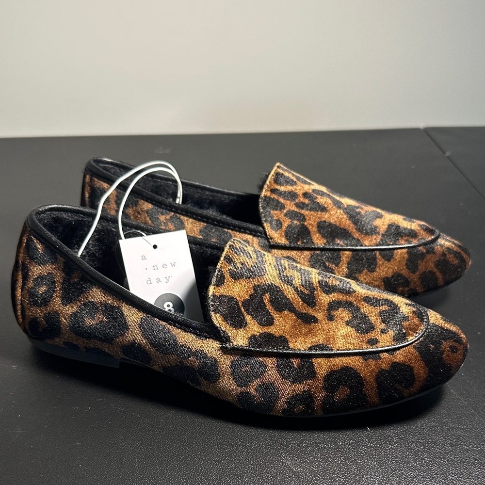Leopard fur lined shoes